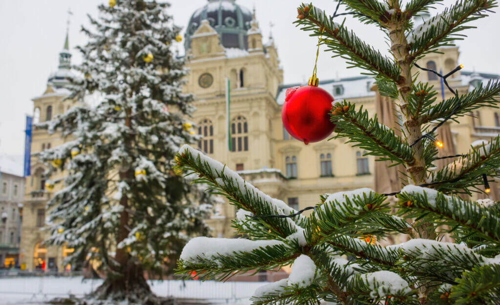 Graz Christmas Markets | 2021 Dates, Locations &amp; Must-Knows!