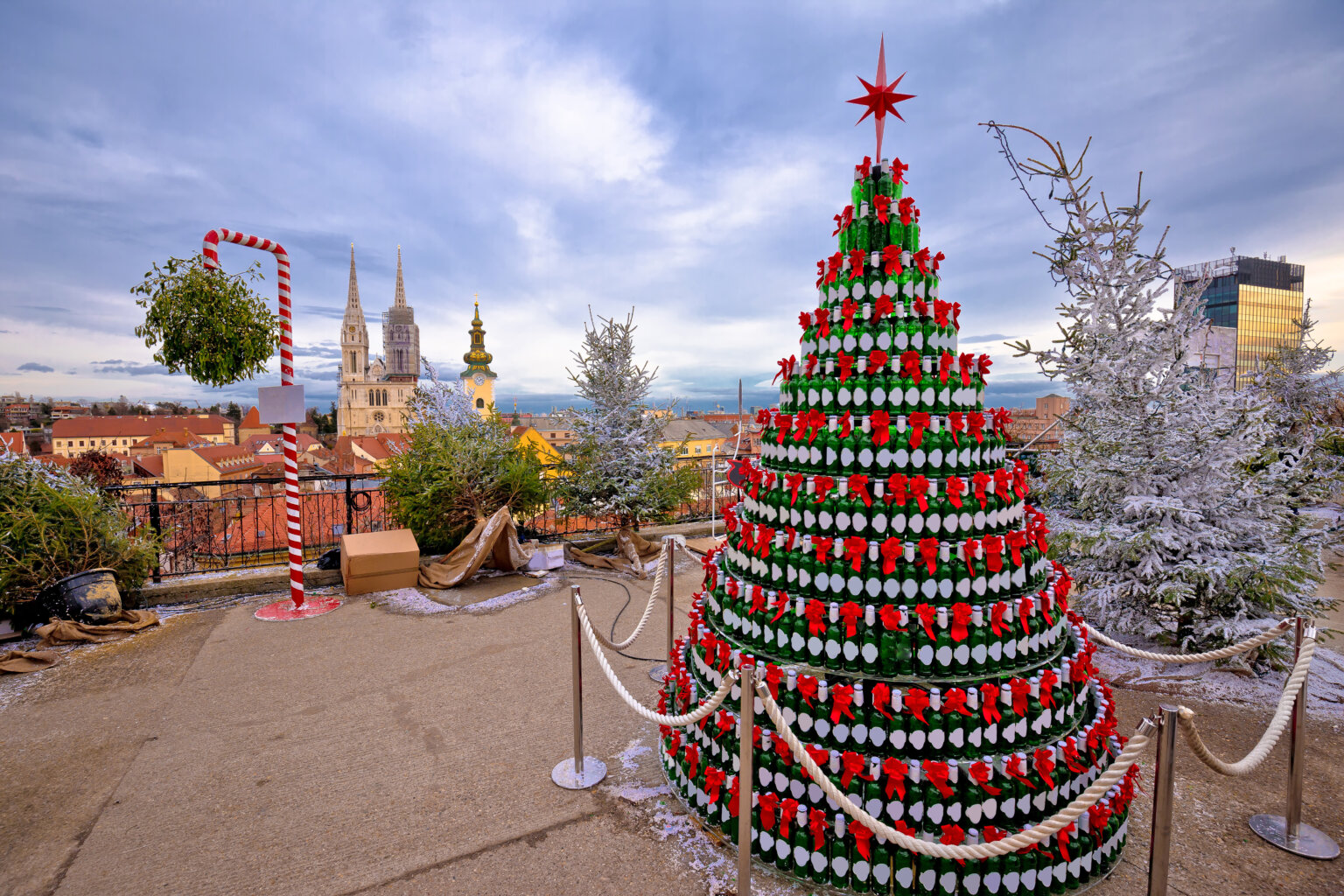 Christmas decor using recycled materials