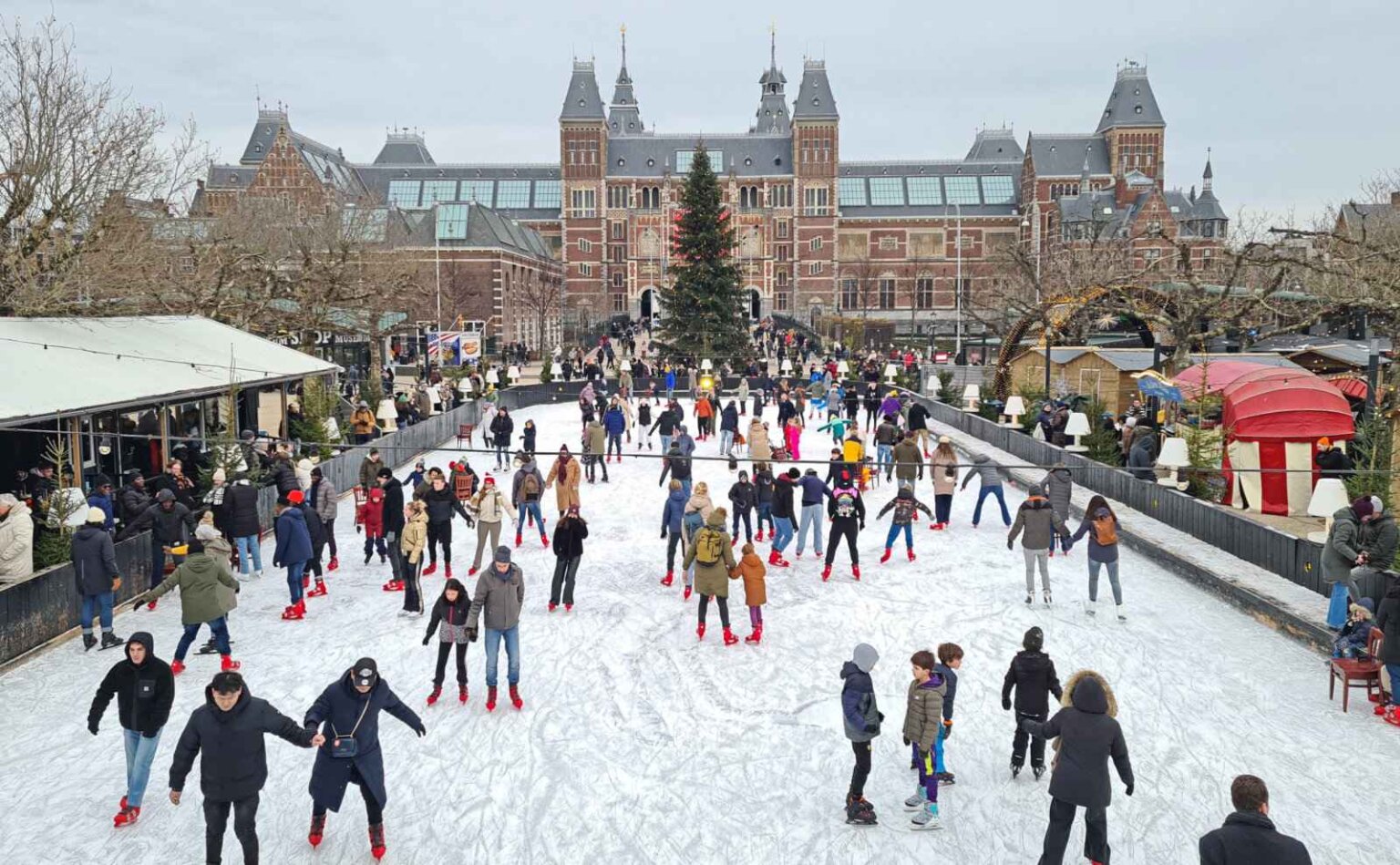 Amsterdam Christmas Markets 2024 Dates, Locations & MustKnows