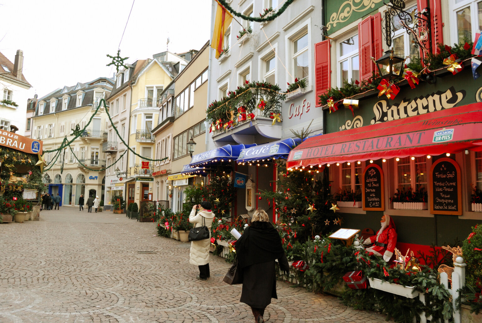 BadenBaden Christmas Market 2024 Dates, Hotels & More Christmas