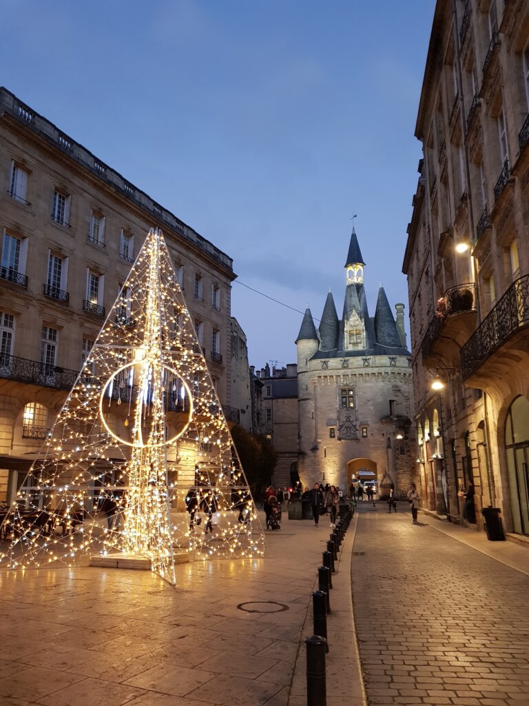 Bordeaux Christmas Market 2024 Dates, Locations & MustKnows