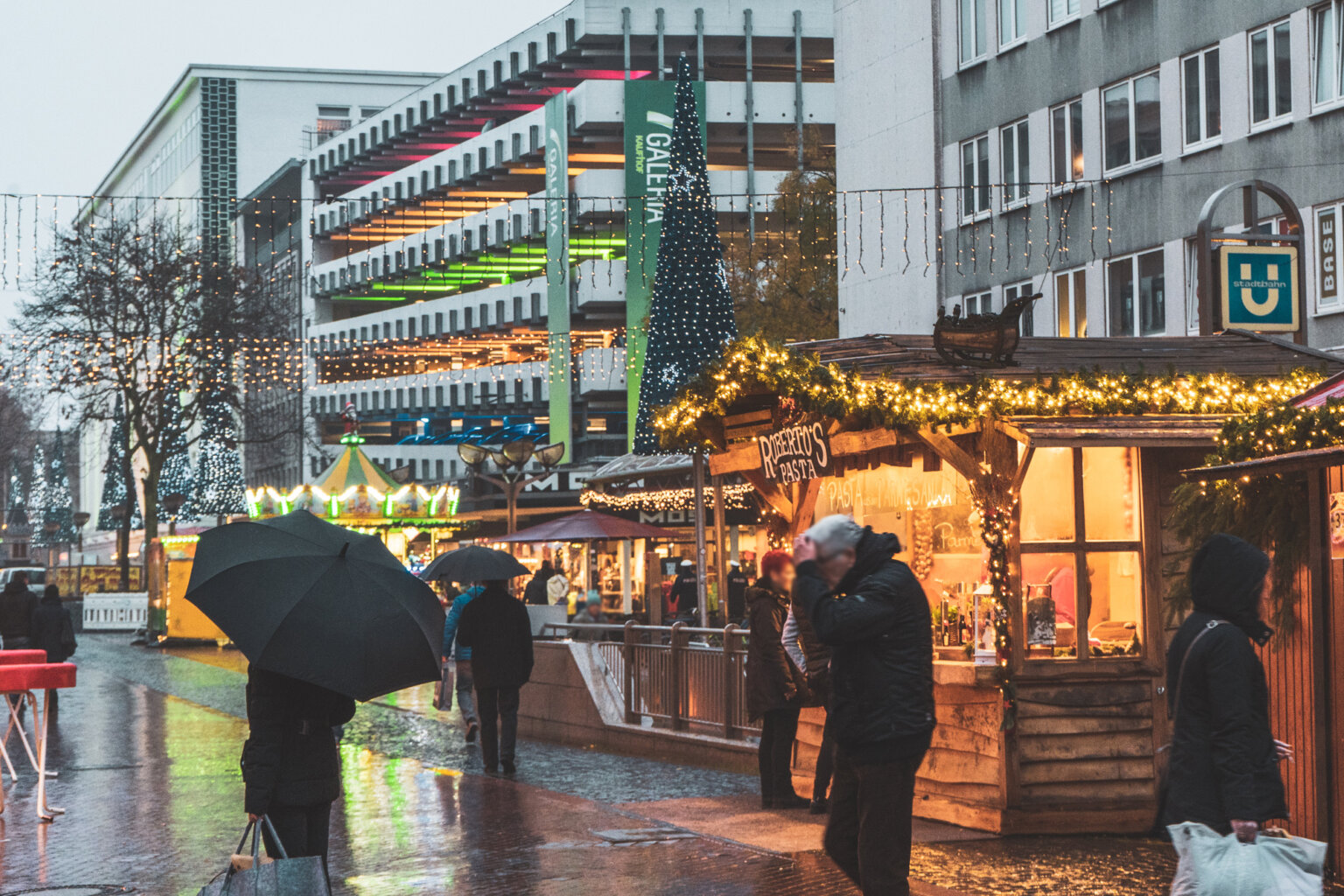 Duisburg Christmas Market 2024 Dates, Locations & MustKnows