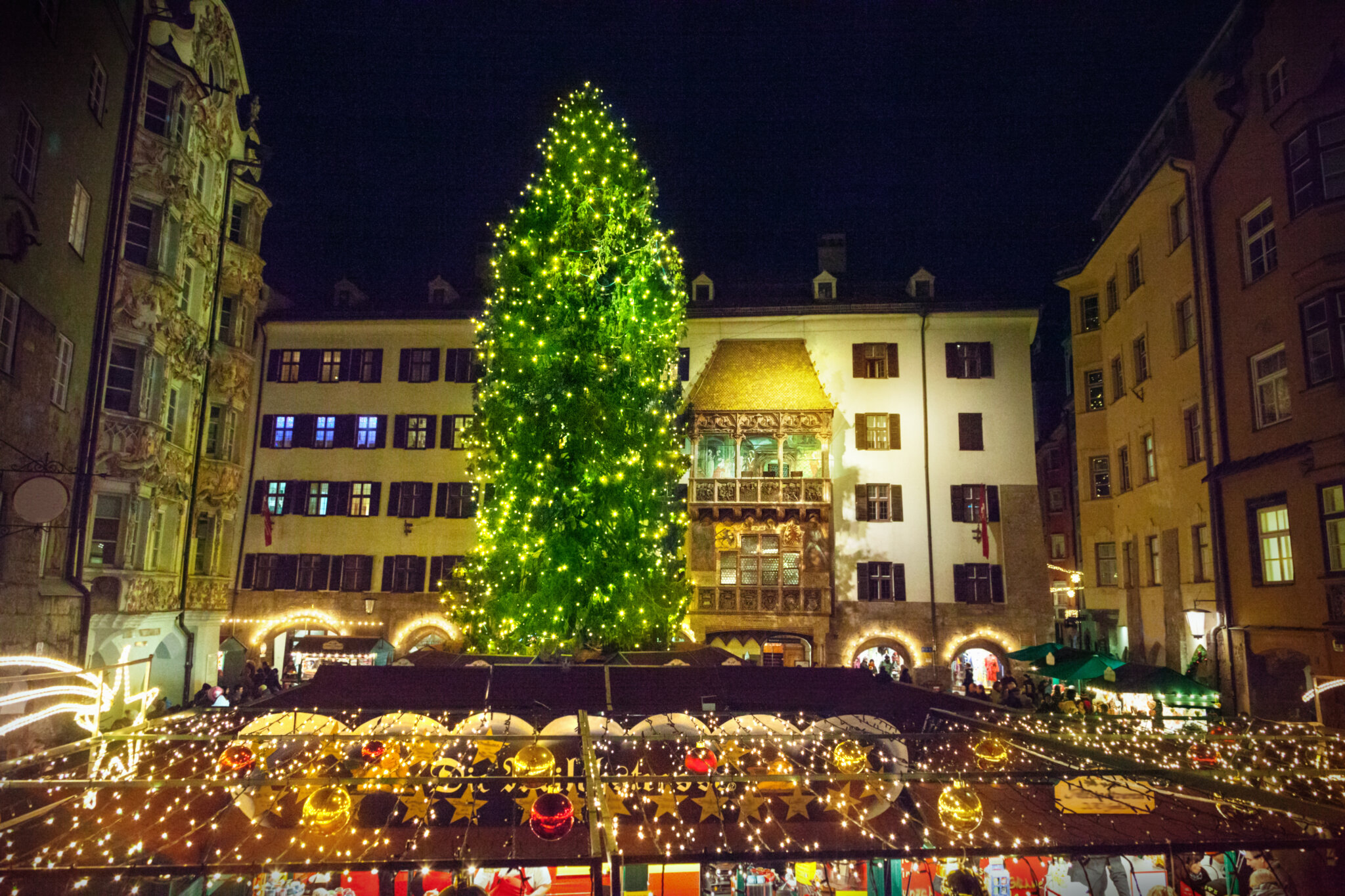 Innsbruck Christmas Markets | 2022 Dates, Locations &amp; Must-Knows!