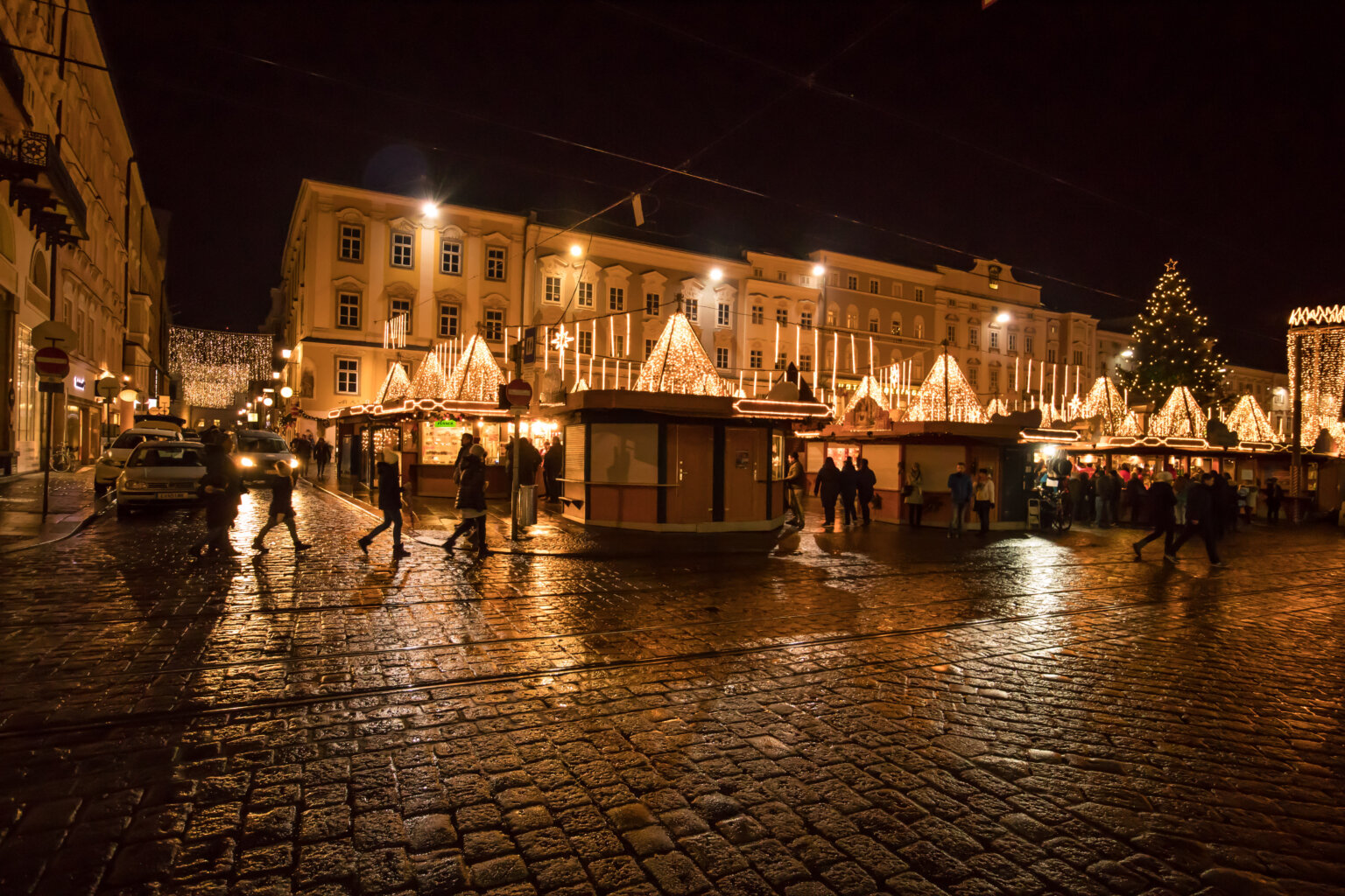 Linz Christmas Markets 2024 Dates, Locations & MustKnows