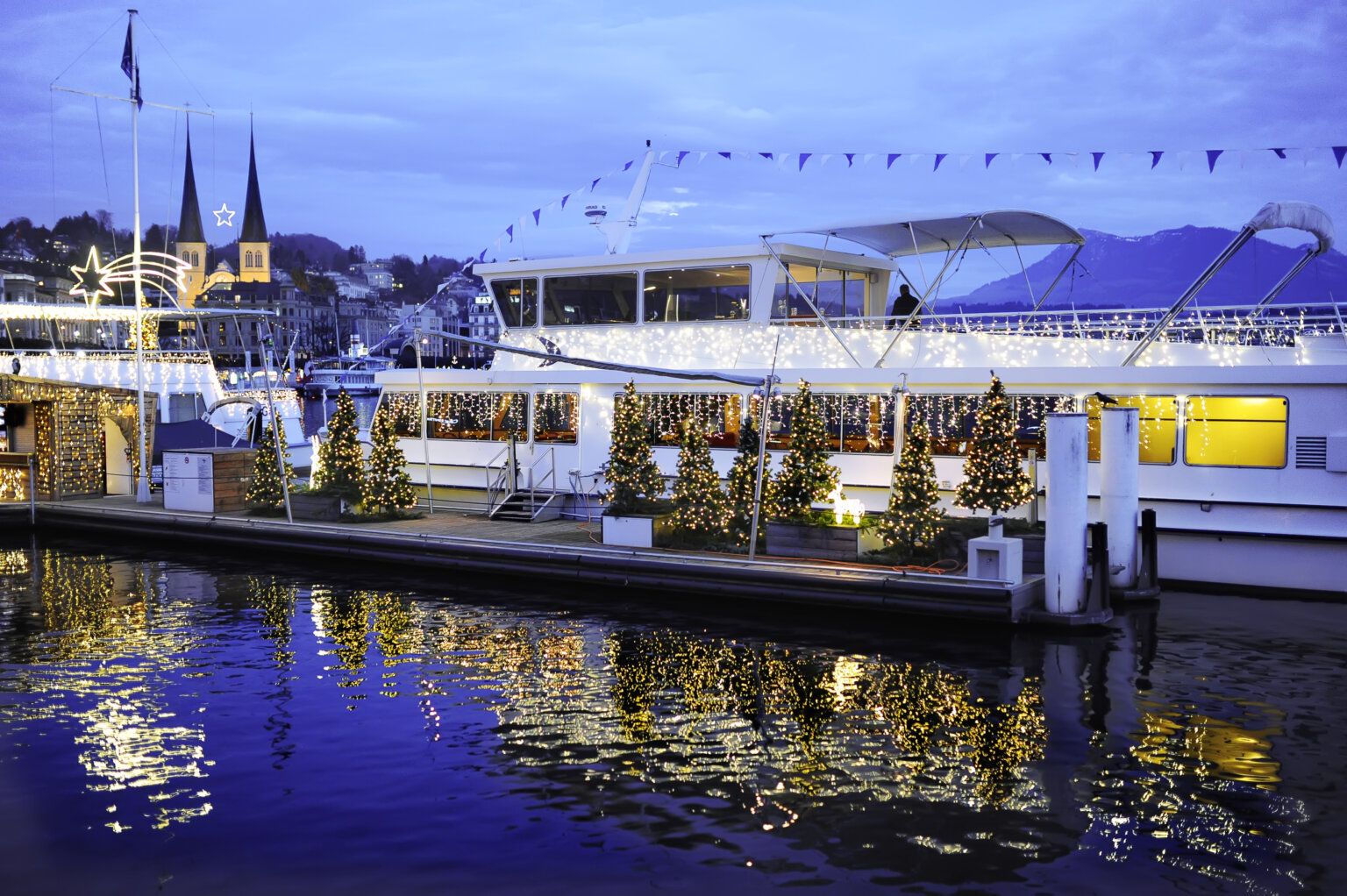 Lucerne Christmas Markets | 2022 Dates, Locations &amp; Must-Knows!