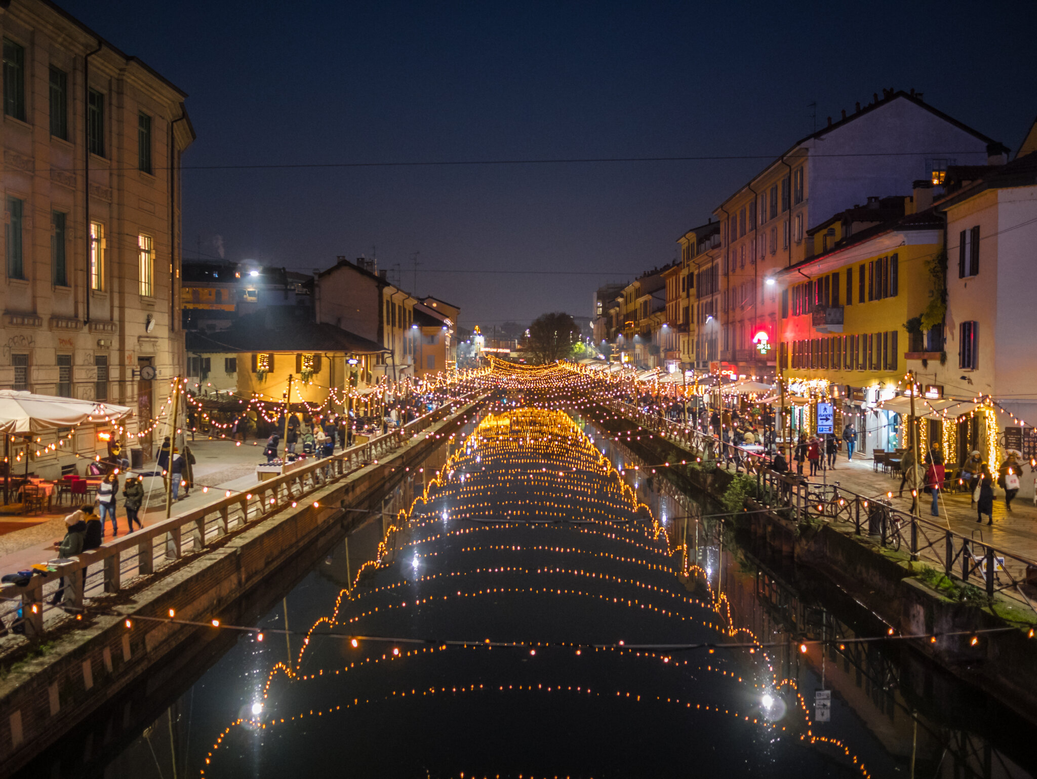 Milan Christmas Market 2024 Dates, Locations & MustKnows