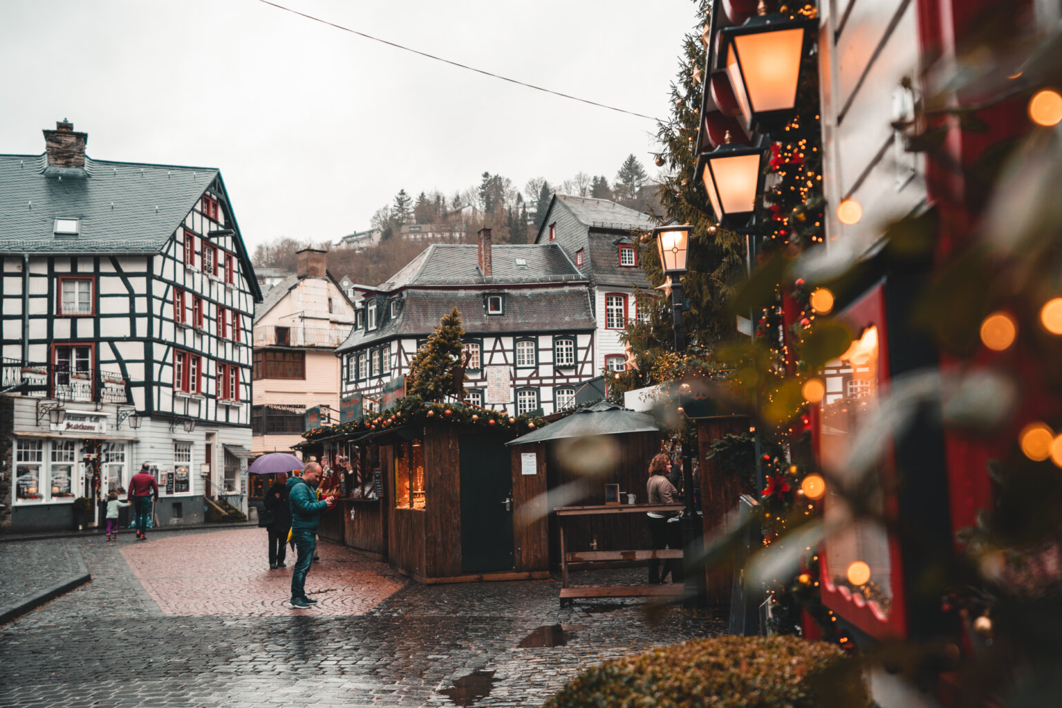 Monschau Christmas Market 2024  Dates, Hotels & More - Christmas 