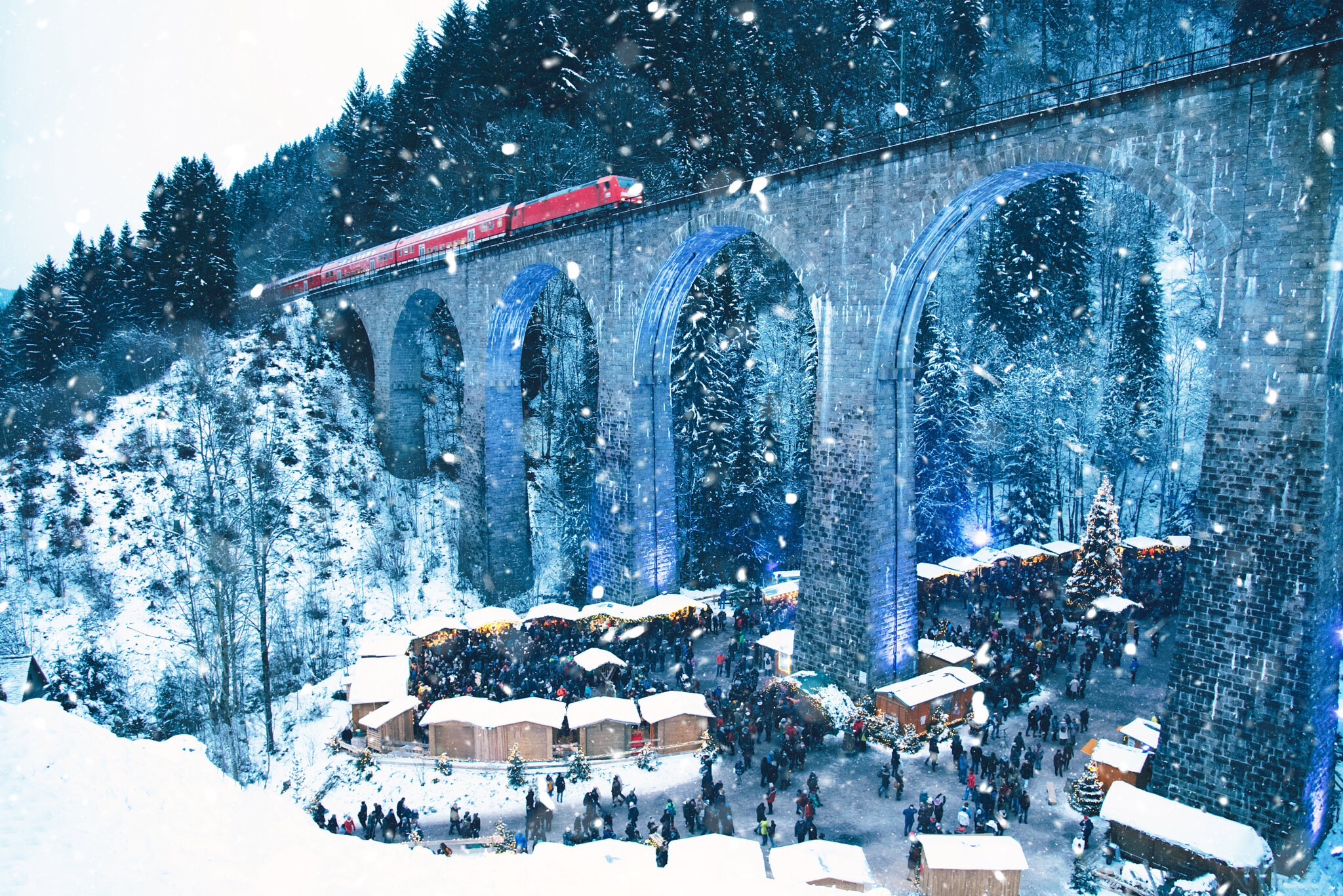 Ravenna Gorge Christmas Market 2022 | Dates, Hotels &amp; More