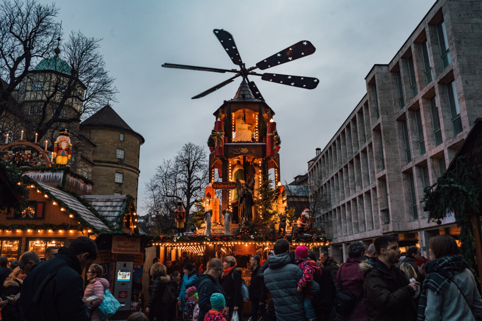 Stuttgart Christmas Market 2024 Dates, Locations & MustKnows