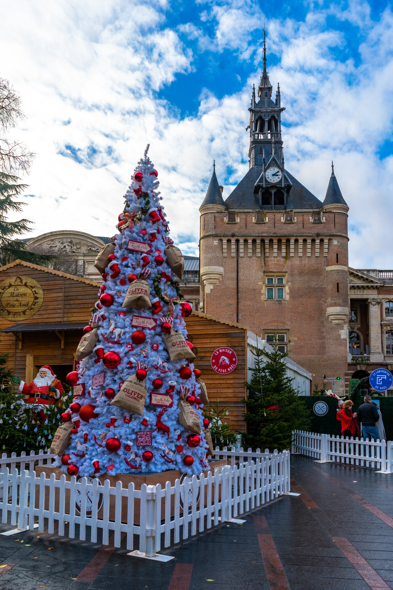 Toulouse Christmas Market 2024 Dates, Locations & MustKnows