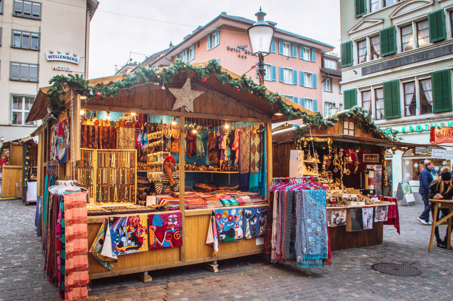 Zurich Christmas Market  2024 Dates, Must-Knows & History! - Christmas Markets in Europe