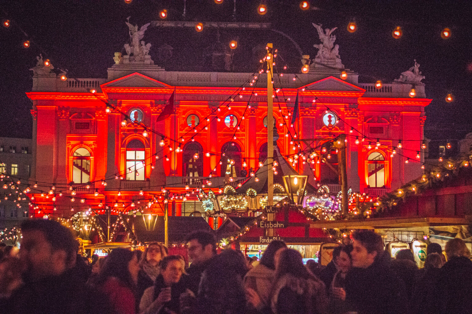 Zurich Christmas Market 2023 Dates, MustKnows & History! Christmas